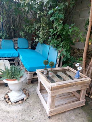 CHILL OUT PALET 2 MESAS