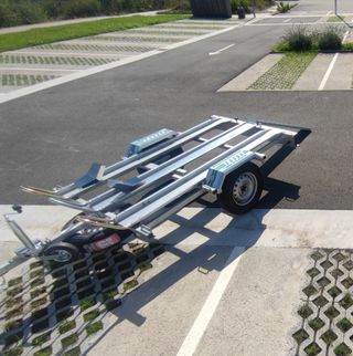 Alquiler remolque moto