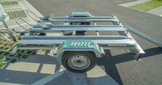 Alquiler remolque moto