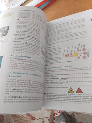 Libro de texto de Física y Química 3ESO