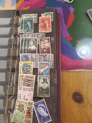 Colección sellos de África.