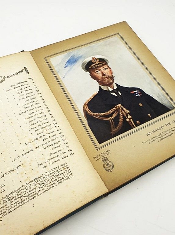 The Queen's Gift Book