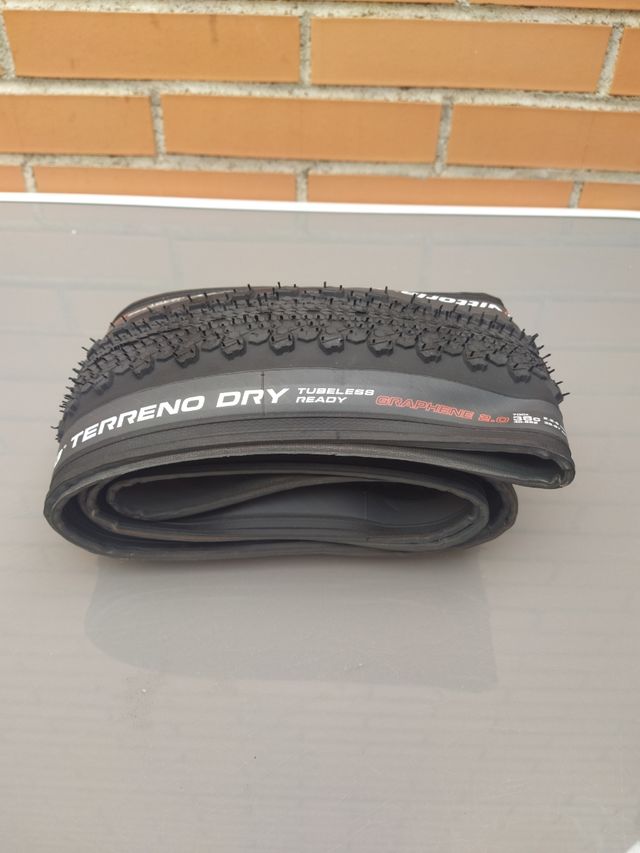 VITTORIA Terreno Dry 700x38 Grafeno 2.0 TUBELESS