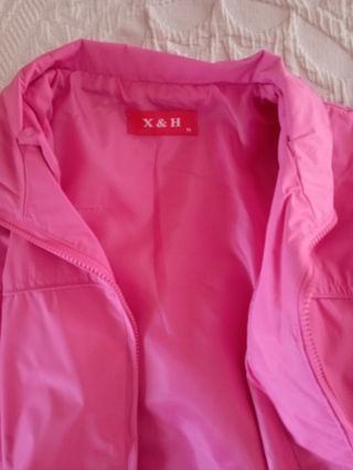 Chubasquero impermeable talla L, rosa fuerte