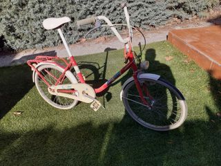 3 bicicletas: Orbea de montaña, Orbea  BH clásica