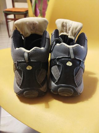Botas senderismo montaña mujer