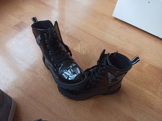 Botas 10 euros n 32,33