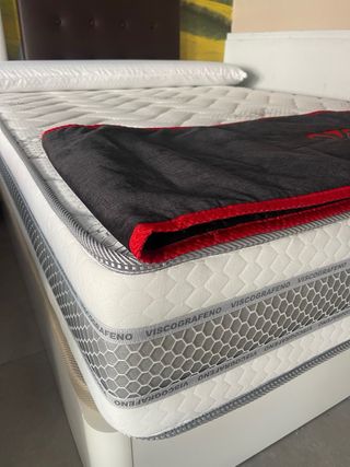 •Pacchetto materassi e tartine nuovo•