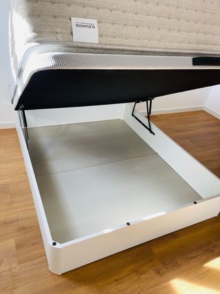 •Pacchetto materassi e tartine nuovo•