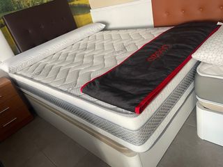 •Pacchetto materassi e tartine nuovo•