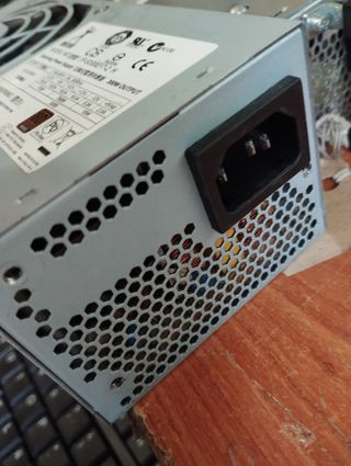 FUENTE ALIMENTACIÓN POOWER MAN 80 PLUS BLONCE.