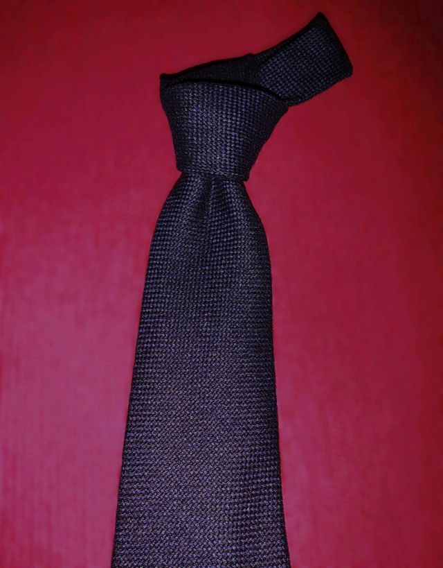 Cravatta KITON® Artigianale Blu e Nero.