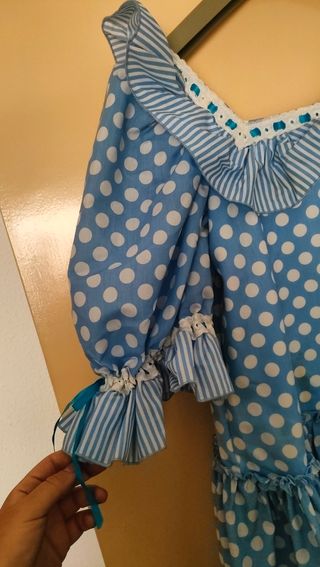 Vestido de gitana joven 