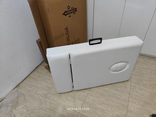 Camilla de estética portátil plegable nueva