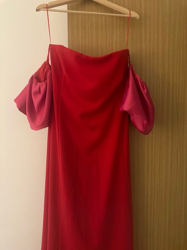 Abito da festa o da ospite