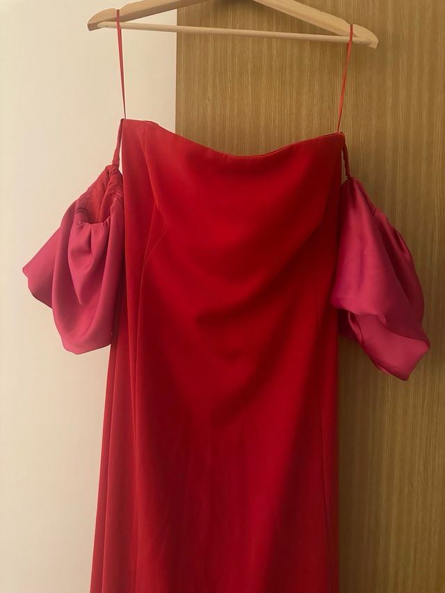 Abito da festa o da ospite