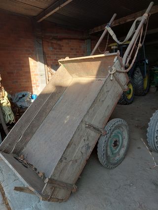 Se vende accesorios de caballo y carro