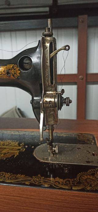 Maquina de coser Singer. Negociable