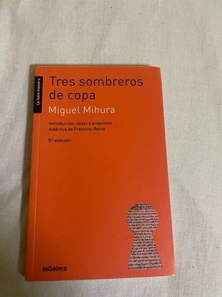 Tres sombreros de copa