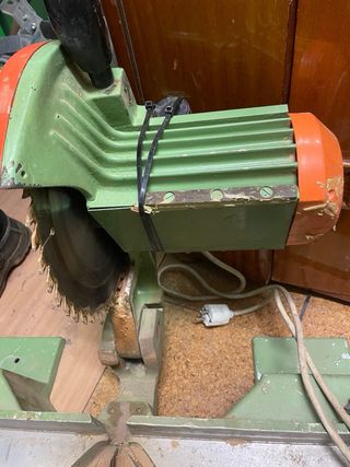 Ingletadora sin mesa (urge vender)