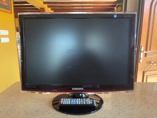 TELEVISOR LCD DE 22 PULGADAS SAMSUNG T220HD