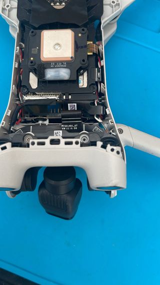Reparacion dji mini 3 y mini 4 pro by lainfactory