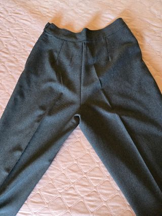Calças cinza antracite