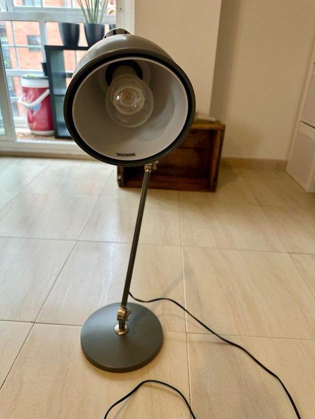 Lámpara (despacho/salón)