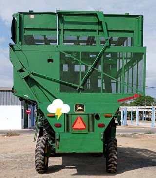 COSECHADORA DE ALGODON JD 9960/9965