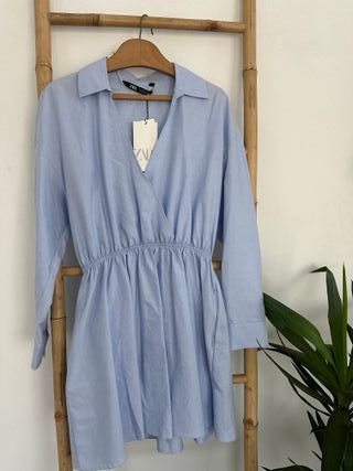 Vestido camisa Zara con etiqueta