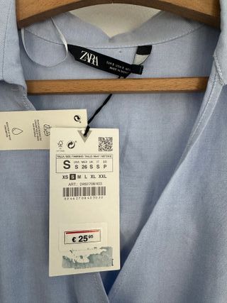 Vestido camisa Zara con etiqueta