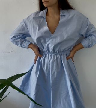 Vestido camisa Zara con etiqueta