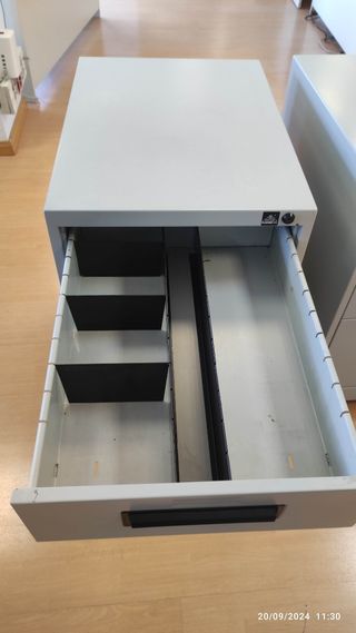 Cajonera oficina