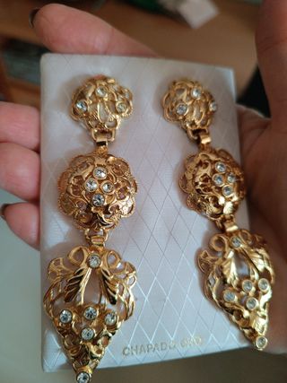 Broche y pendientes baturra