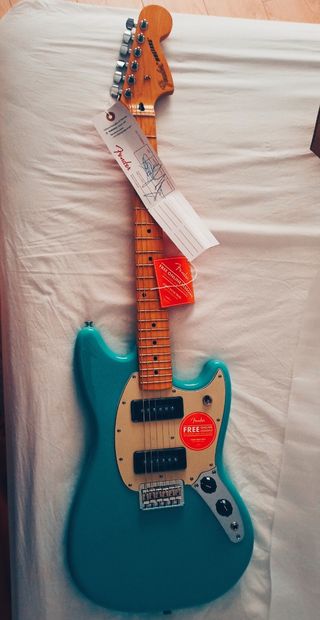 FENDER MUSTANG 90 ED.ESPECIAL_REBAJA TEMPORAL