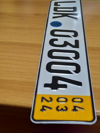 TARGA DOGANALE ORIGINAL SCADUTA LKD03004