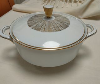 Sopera de porcelana de Bavaria