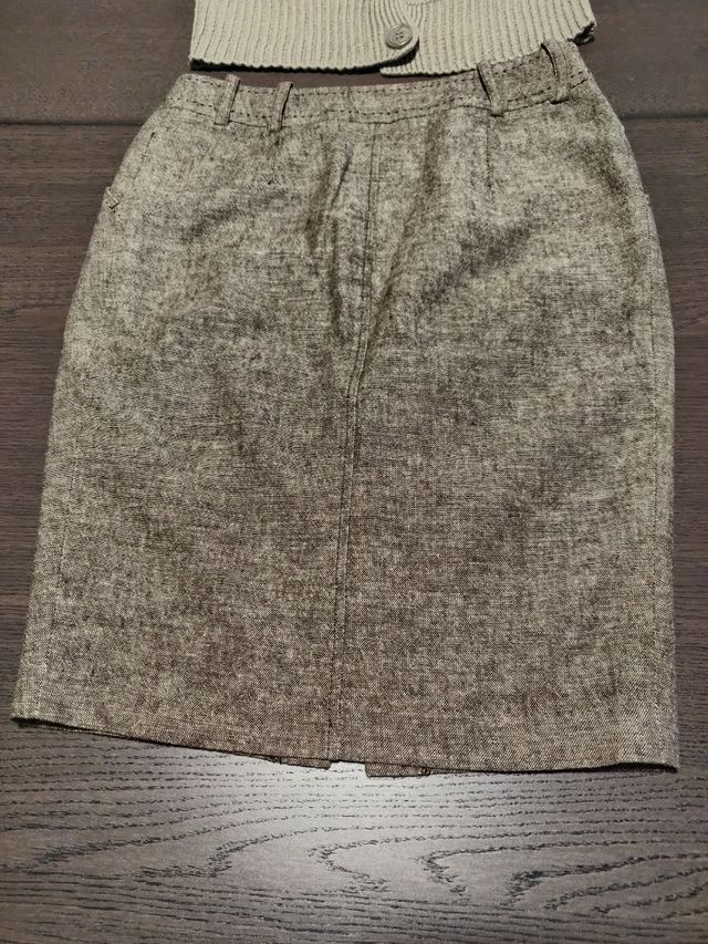 Saia forrada estilo retro em linho