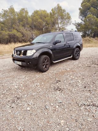 Nissan Pathfinder 2005
