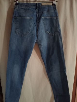 Pantalón Vaquero Slim Fit 