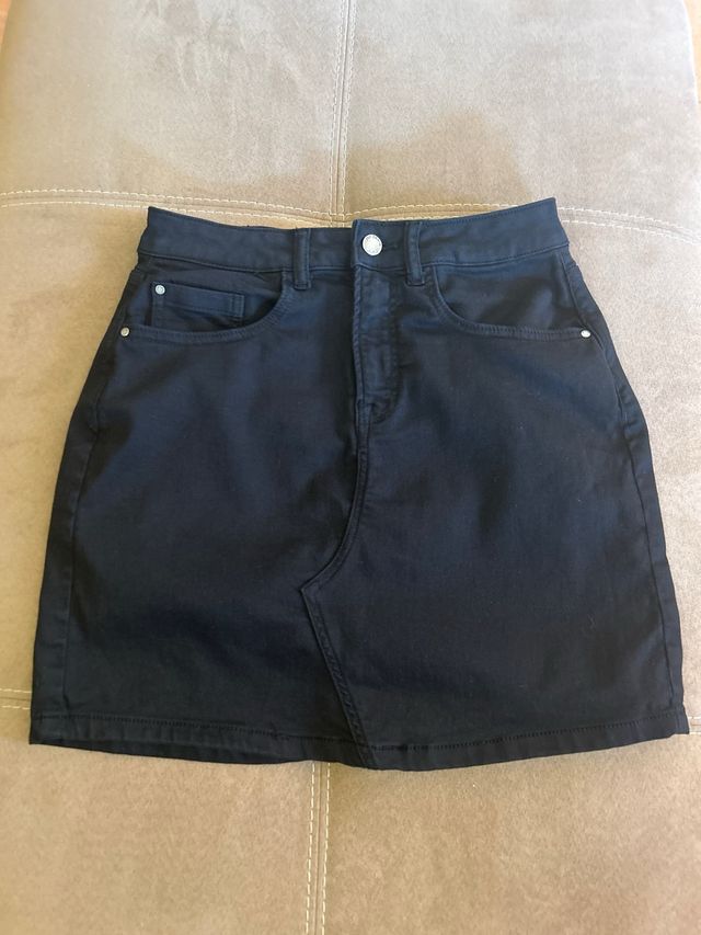 Gonna corta in jeans elasticizzato