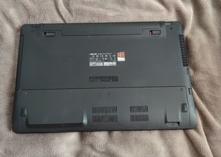 Portátil Asus i5  F550C pantalla táctil 
