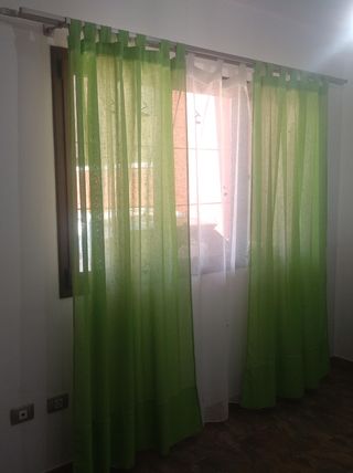 Juego de cortinas.