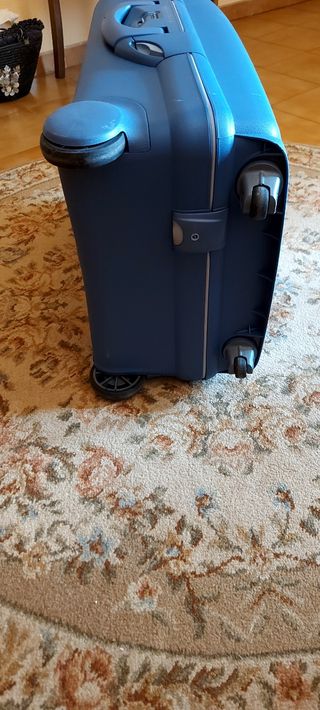 Maleta azul Roncato