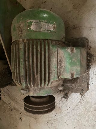 MOTOR ELECTRICO Y BOMBA