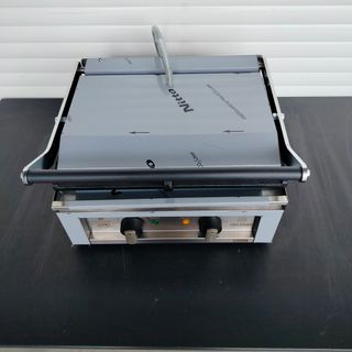 🅰 + Grill Eléctrico Ind. 40 cm