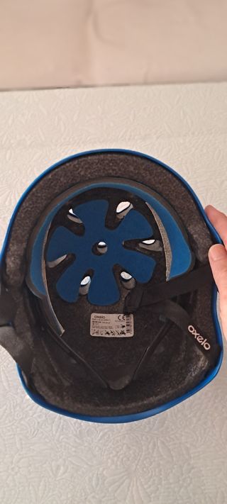 Casco. T 50/54. Oxelo