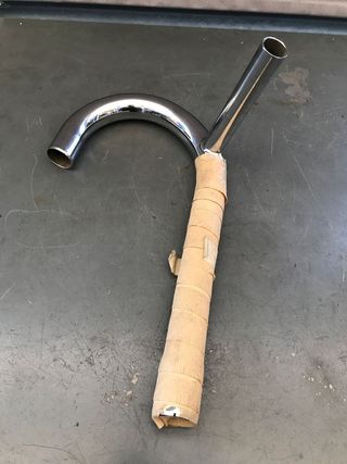 CODO ESCAPE IZQUIERDO ORIGINAL BMW R65 MONOLEVER