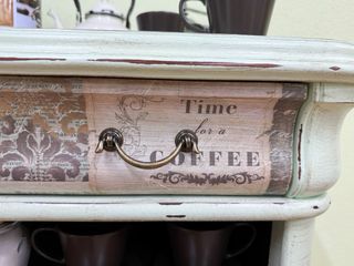 Mueble auxiliar, office, mueble para café. ÚNICO