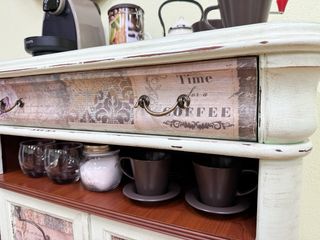 Mueble auxiliar, office, mueble para café. ÚNICO